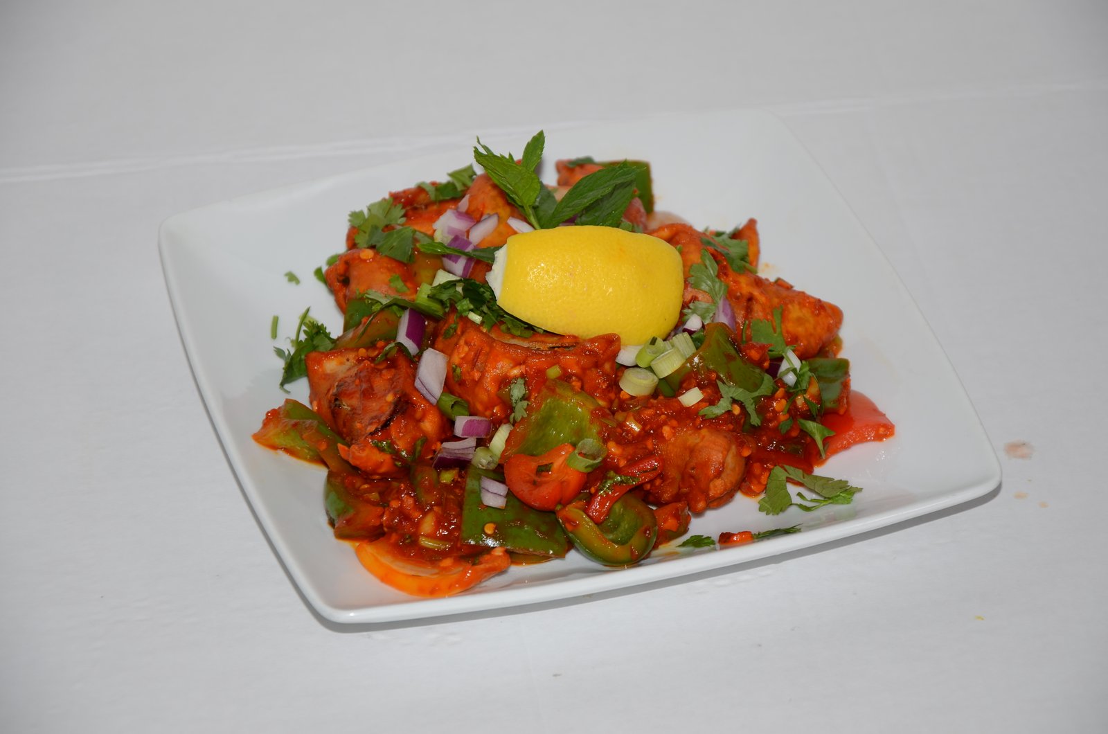 Chilli vegetable MO-MO (10 pcs)