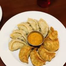 Fried combo Mo-Mo Chix / veg (10 pcs)