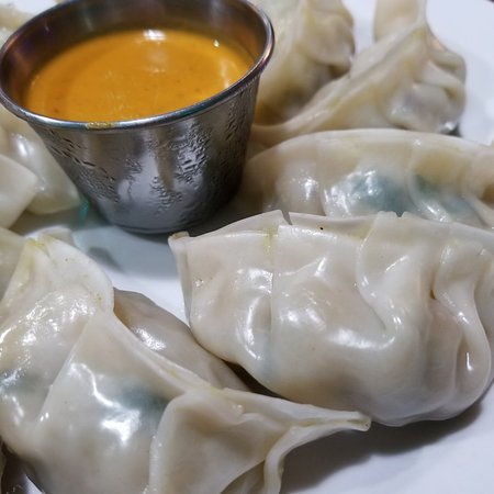 Steam Combo MO-MO chix/veg (10 pcs)